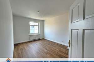 Erstbezug nach Modernisierung: 2 Zimmer Dachgeschoßwohnung im  Inneren Osten von Regensburg – 93059 Ostenviertel, Regensburg – Vorschaubild 4