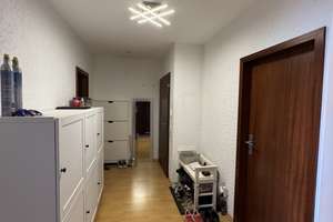 schöne, helle Etagenwohnung mit Balkon und Garage zu verkaufen – 45359 Bedingrade, Essen – Vorschaubild 8