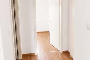 Charmante Zweizimmerwohnung im Dachgeschoss – Düsselstraße 76, 40219 Unterbilk, Düsseldorf – Vorschaubild 5