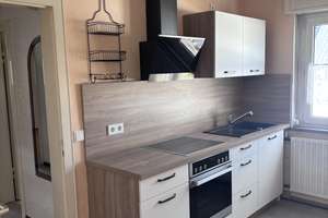 **freundliche, helle 3-Zi.-Wohnung, zentral gelegen** – 36199 Rotenburg an der Fulda – Vorschaubild 2