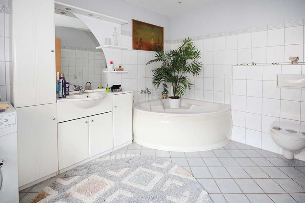 Immobilie in Tangerhütte - Viel Platz für die Großfamilie: Freistehendes Einfamilienhaus mit großem Garten in Kehnert - Bild 4