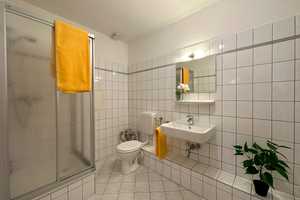 +++Super Singlewohnung-ruhig gelegen Wannenbad+++ – Helmstedter Straße 26, 39112 Magdeburg – Vorschaubild 1
