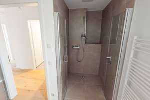 Elegante 4-Zimmer-Wohnung mit Balkon und vielseitiger Raumaufteilung – Martinstr. 42a, 40223 Bilk, Düsseldorf – Vorschaubild 16