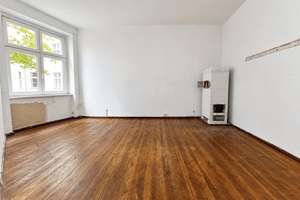 Gestaltungspotenzial im ruhigen Seitenflügel – 1,5 Zimmer mit Dielen und flexiblem Grundriss – Die vollständige Adresse der Immobilie erhältst du vom Anbieter., 12043 Neukölln (Ortsteil), Berlin – Vorschaubild 2