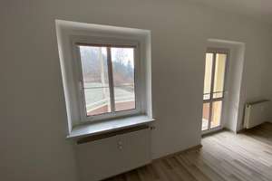 Komfortable, helle 2-Raum-Wohnung mit Balkon und EBK in Berga (3.6) – 7980 Berga/Elster – Vorschaubild 4