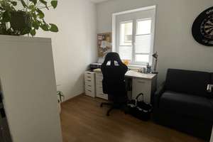 Geschmackvolle Wohnung mit drei Räumen und EBK in Würzburg – Die vollständige Adresse der Immobilie erhältst du vom Anbieter., 97080 Grombühl, Würzburg – Vorschaubild 3