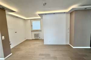 Stilvolle renovierte 5-Zimmer-Wohnung in Bogenhausen -Herzogpark: hell, ruhig und ideal für Familien – Die vollständige Adresse der Immobilie erhältst du vom Anbieter., 81925 Herzogpark, München – Vorschaubild 21