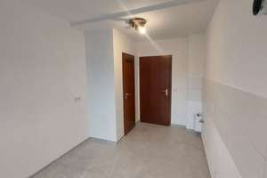 Wohnen mit Charakter: Modernisierte (Anfang 2024) Maisonette Wohnung in Köln Rath-heumAr – Rather Mauspfad 51, 51107 Rath/Heumar, Köln – Vorschaubild 10
