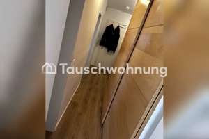 Tauschwohnung: Helles Zimmer mit Balkon in lebendiger Top-Lage