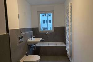 Zentral, charmant, gut geschnitten – 2-Zimmer-Wohnung mit Balkon! Maarweg 145, WE 2 – Maarweg 145, 50825 Ehrenfeld (Ortsteil), Köln – Vorschaubild 7
