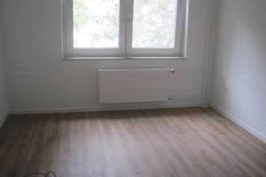 Zentrale Lage! Sanierte/Renovierte 2-Zimmer-Wohnung Anmeitung ab 02.11.2026 – 60431 Ginnheim, Frankfurt am Main – Vorschaubild 3