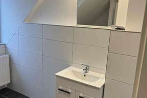 Dachgeschoss in ruhiger, zentraler, Citylage – 65185 Mitte, Wiesbaden – Vorschaubild 11