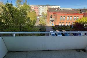 2 Zimmer-Wohnung im 2. Obergeschoss mit Balkon in Schwerin Lankow zu kaufen! – Die vollständige Adresse der Immobilie erhältst du vom Anbieter., 19057 Lankow, Schwerin – Vorschaubild 6