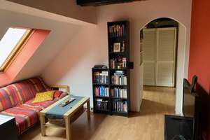 Charmante Dachgeschosswohnung in Köln-Mülheim