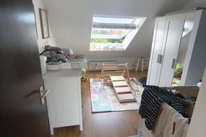 Galeriewohnung neu modernisiert mit Sonnenbalkon– Wohnen im Grünen mit der ganzen Familie!  – Am Püttkamp 42, 40629 Knittkuhl, Düsseldorf – Vorschaubild 16