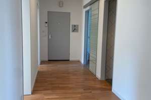 Frisch renovierte 4-Zimmer-Wohnung mit Südbalkon & Aufzug & Stellplatz in Zerzabelshof – Die vollständige Adresse der Immobilie erhältst du vom Anbieter., 90480 Zerzabelshof, Nürnberg – Vorschaubild 4