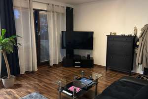 Möblierte Stilvolle 2-Zimmer-Wohnung & Balkon in Düsseldorf mit Einbauküche – Hardtstraße 31, 40629 Grafenberg, Düsseldorf – Vorschaubild 3