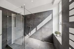 Kernsanierte 3,5-Zimmer Altbauwohnung (mit Südbalkon) in Premiumlage von Neuhausen – Wendl-Dietrich-Straße 2, 80634 Neuhausen, München – Vorschaubild 7