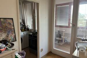 Kompaktes 1-Zimmer-Apartment mit einer separaten Küche in München Laim – Hauzenbergerstr. 20, 80687 Friedenheim, München – Vorschaubild 4