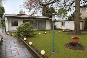 Familienhaus mit 5 Zimmern im grünen Hermsdorf