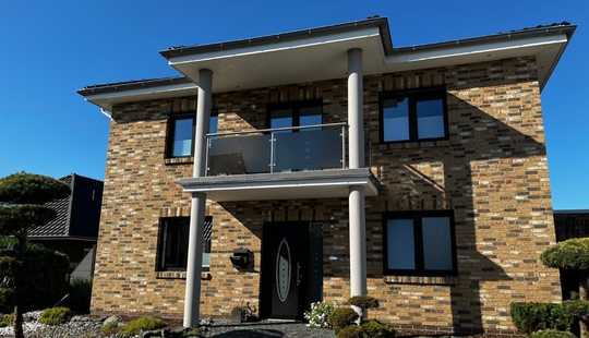 Bild von Traumhafte Villa in Top Lage in Zetel zu verkaufen.