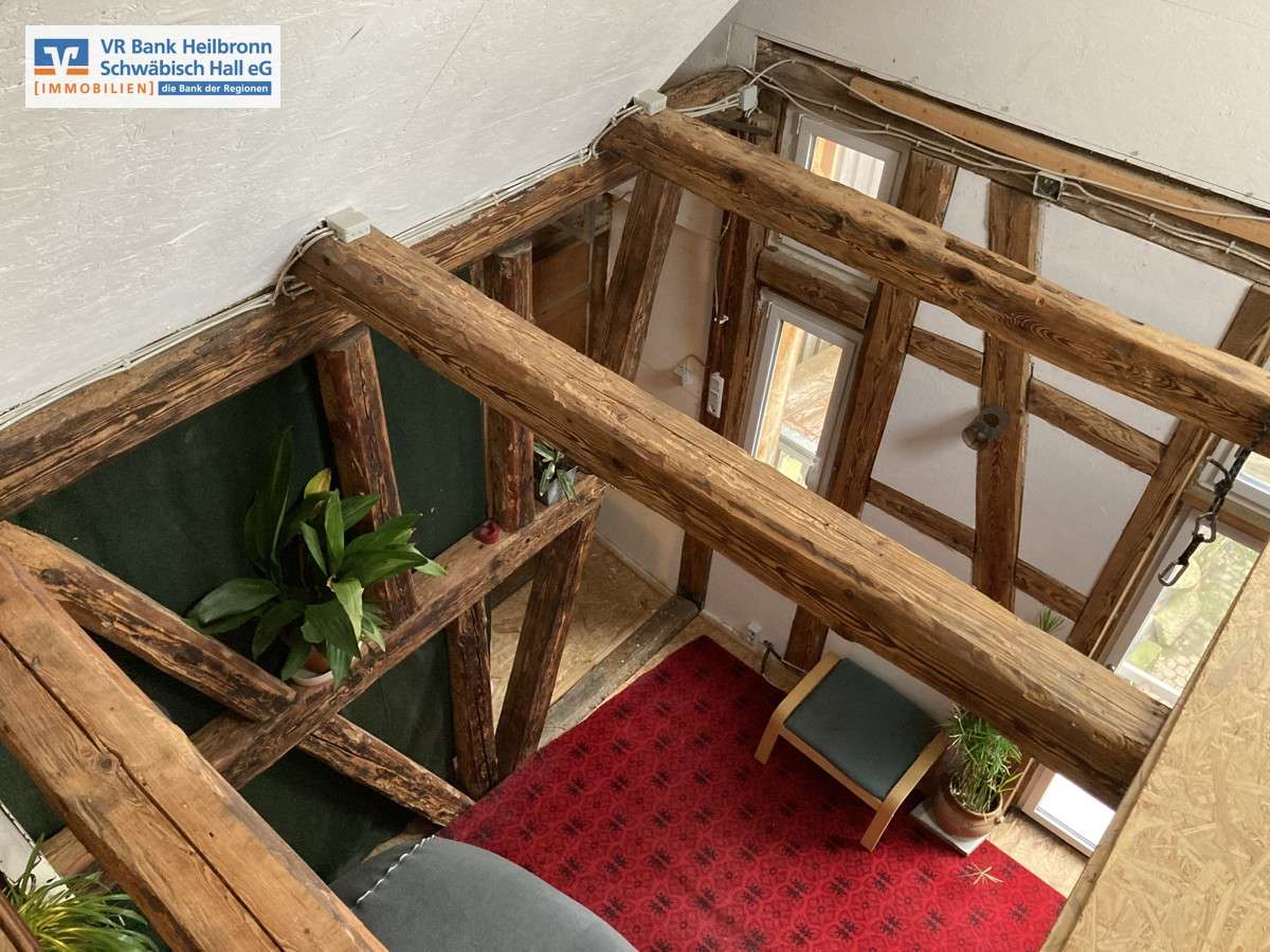 Immobilie in Rosengarten - GROßES CHARMANTES FACHWERKHAUS 
MIT SCHEUNE IN RIEDEN - Bild 2