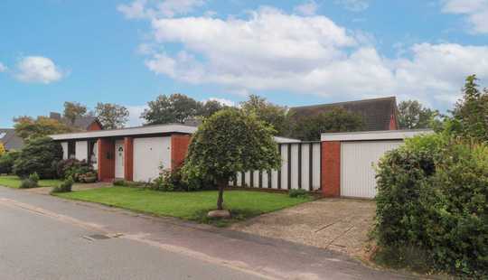 Bild von Viel Platz: Gepflegter Bungalow mit Garten, einer Garage und Freistellplatz