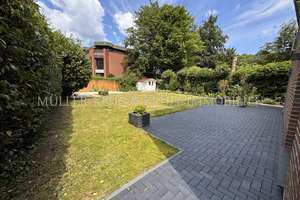 modernes zum Garten ausgerichtetes Einfamilienhaus an der Grenze Niendorf/Groß Borstel – 22453 Niendorf, Hamburg – Vorschaubild 6