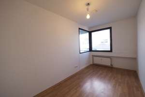 Tolle Kapitalanlage: Schicke 3-Zimmer Wohnung mit 2 Loggien in bester Lage von Neu-Ulm – Die vollständige Adresse der Immobilie erhältst du vom Anbieter., 89231 Neu-Ulm – Vorschaubild 11