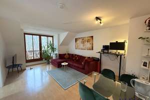 Elvira - Perlach - Sehr schöne Wohnung mit großem Atelier am Ostpark