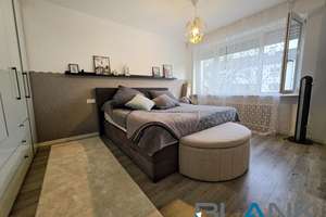 Großzügige 4-Zimmer-Wohnung mit ca. 119,5 m² im 1. OG und zwei Balkonen in begehrter Wohnlage – Die vollständige Adresse der Immobilie erhältst du vom Anbieter., 75175 Buckenberg, Pforzheim – Vorschaubild 8