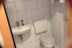 Schöne sanierte EG-Wohnung mit zweieinhalb Zimmern und EBK in Dortmund – Heckelbeckstraße 29, 44379 Kirchlinde, Dortmund – Vorschaubild 9