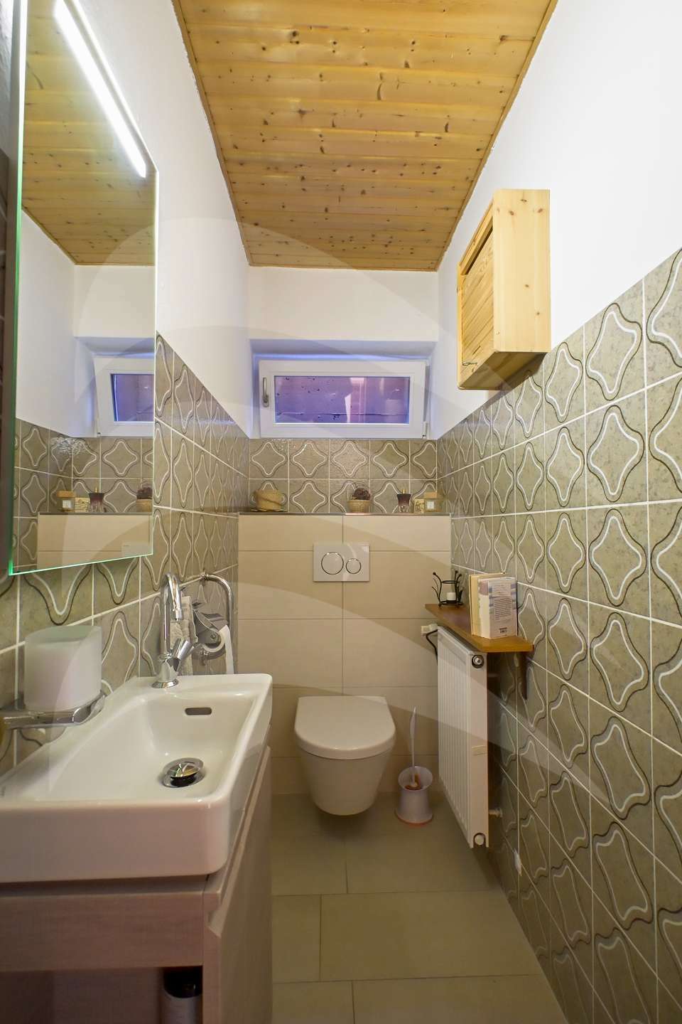 Immobilie in Marklkofen - Geräumiges Einfamilienhaus mit Weitblick ins Vilstal - Bild 2