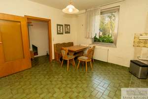 Dornröschenhaus mit Ausbaupotenzial in Düsseldorf-Benrath, nähe Schlosspark – Die vollständige Adresse der Immobilie erhältst du vom Anbieter., 40593 Benrath, Düsseldorf – Vorschaubild 4