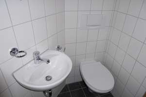 Geräumige 3-Zimmer-Wohnung mit Terrasse in Neu-Ulm/Reutti gelegen. – Neu-Ulmer Str. 24, 89233 Neu-Ulm – Vorschaubild 12