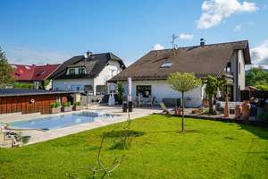 Gepflegtes Zweifamilienhaus mit traumhaftem Außenpool! – Die vollständige Adresse der Immobilie erhältst du vom Anbieter., 64658 Fürth – Vorschaubild 2
