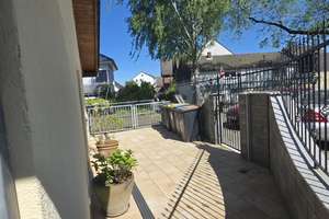 Wohnen mit Charakter: Haus in Köln-Urbach – 51145 Urbach, Köln – Vorschaubild 3
