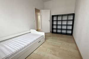 Gut geschnittene 3-Zimmer-Wohnung mit sehr guter Lichtdurchflutung – Namslaustrasse 39, 13507 Tegel, Berlin – Vorschaubild 6