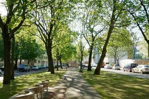 -Wedding-Nähe U6/ Wohn-und Geschäftshaus mit DG-Ausbaureserve-