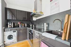 BACKSTEINROMANTIK & GROßE TERRASSE – IHRE NEUE OASE IN KREUZBERG – Berlin – Vorschaubild 6