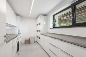 Architektur trifft Natur – Exklusive Designvilla auf rund 9.000 m² Grundstück – Die vollständige Adresse der Immobilie erhältst du vom Anbieter., 73547 Lorch – Vorschaubild 34