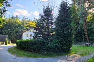 Gr. Plöner See *fußläufig * 980 m² Wfl. * Fachwerk-Anwesen * Sackgassenlage (!) * 5700 qm Grdstk. * – Die vollständige Adresse der Immobilie erhältst du vom Anbieter., 24326 Ascheberg (Holstein) – Vorschaubild 24