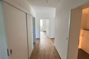 Neubau Erstbezug 83 qm EG 3 Zimmer-Wohnung mit Balkon und Panoramablick in Kernscheid ab sofort! – Im Holzgarten 17, 54296 Kernscheid, Trier – Vorschaubild 8