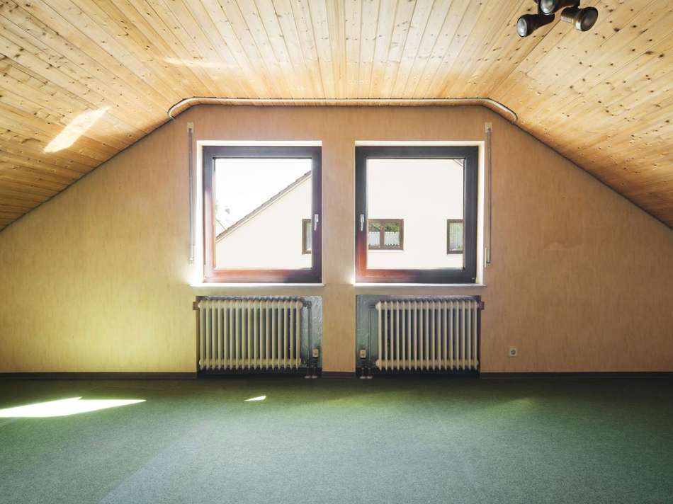 Schlafzimmer DG
