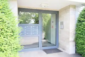 Aufwändig sanierte Ein-Zimmerwohnung mit eigenem Garten in Bonn - Ippendorf – Höhenweg 1, 53127 Bonn – Vorschaubild 2