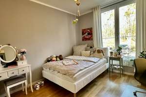 +++ Traumhafte  und neuwertige Wohnung mit Fahrstuhl und Tiefgarage im Königspark !+++ – Die vollständige Adresse der Immobilie erhältst du vom Anbieter., 1326 Bühlau/Weißer Hirsch, Dresden – Vorschaubild 9