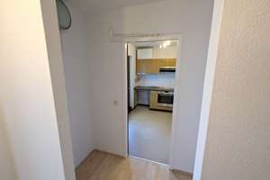 Schöne helle 2-Zimmer Wohnung im herzen von Neugereut – 70378 Neugereut, Stuttgart – Vorschaubild 4