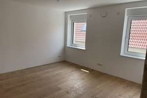 KfW 55 Erstbezug: Großzügige 3-Zimmer-Wohnung mit Balkon in Fürth Nord - Erstbezug g nach Sanierung – Die vollständige Adresse der Immobilie erhältst du vom Anbieter., 90765 Ronhof, Kronach, Fürth – Vorschaubild 2