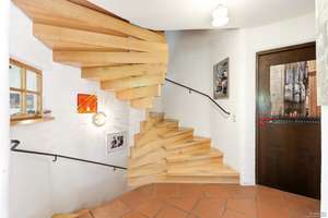 Stadtnah und direkt am Park! Familienheim mit spannender Architektur, 7 Zimmern und Garten – Die vollständige Adresse der Immobilie erhältst du vom Anbieter., 93051 Großprüfening-Dechbetten-Königswiesen, Regensburg – Vorschaubild 13