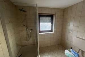Kalkar-Grieth: Einfamilienhaus mit Einliegerwohnung, ca. 203 m² Gesamtwohnfläche,  zwei Garagen,
E – Die vollständige Adresse der Immobilie erhältst du vom Anbieter., 47546 Kalkar – Vorschaubild 24